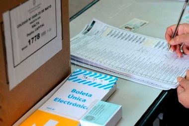 Los salteños eligen gobernador entre cinco opciones