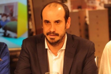Gastón Crespo busca promover el parto respetado en la ciudad
