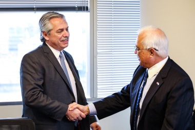 Alberto Fernández recibió al embajador norteamericano, Edward Prado