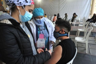 Los contagios de coronavirus se redujeron 85% desde el pico de mayo