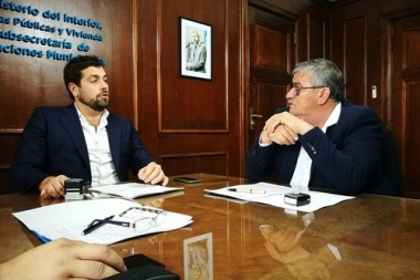 Bragado firmó un convenio para renovar la señalética de la ciudad
