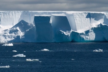 Argentina suma un robot para investigar glaciares en la Antártida