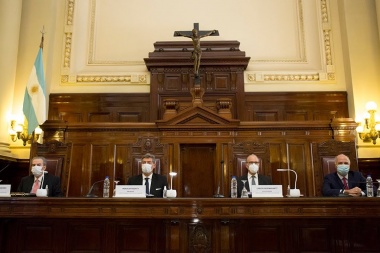Corte Suprema: presentan un proyecto para ampliar los integrantes a 25