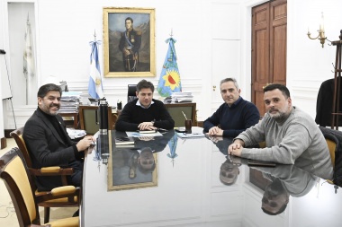 Menéndez: "Frente a la política de abandono y miseria planificada que lleva adelante Milei, en la Provincia hay un Estado que acompaña a quienes más lo necesitan"