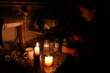Más de 28 mil usuarios continúan sin luz en medio de la ola de calor