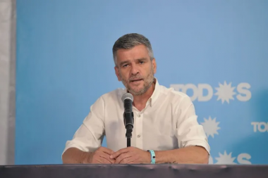 Zabaleta recibe a intendentes para coordinar programas sociales