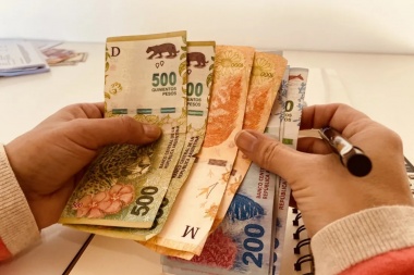 Bono de fin de año para empleadas domésticas: se les reintegrará hasta el 50% del pago a quienes no tributen Ganancias