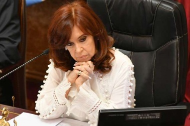 Cristina Kirchner le envió un mensaje de apoyo a Esteban Bullrich