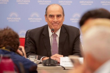 Francos afirmó que la reforma al sistema electoral busca "simplificar el calendario electoral"