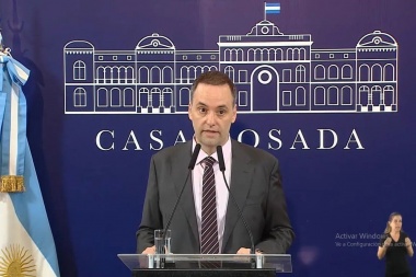Adorni: "Hemos encontrado un paciente en terapia intensiva y no vamos a permitir que se muera"