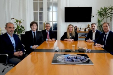 Milei se reunió con referentes del PRO para "integrar propuestas" en la provincia