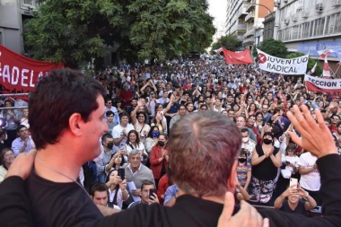 Manes consideró que con la UCR "Argentina puede encarar el camino de la prosperidad"