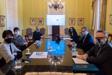 Se reúne el gabinete económico para definir el programa poscuarentena