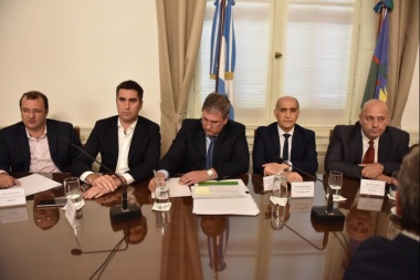 Torres respaldó el plan de obras que presentó el ministro de Infraestructura