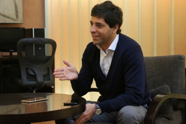 García De Luca dijo que falta "afinar la letra chica" para sellar la Reforma Tributaria