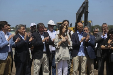 Vidal anunció el inicio de la obra de la autopista sobre la ruta nacional 5