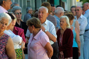 Suben las jubilaciones un 12,22%