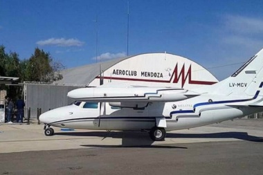 Comenzó el operativo para rescatar el avión encontrado en el delta del Paraná