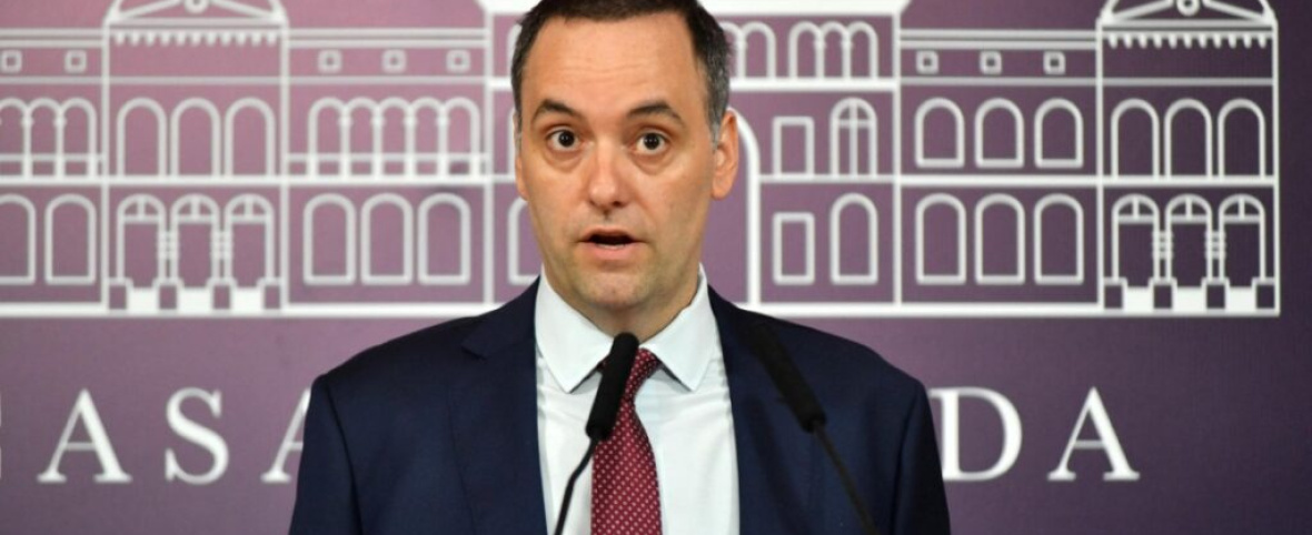 Renunció Manuel Adorni