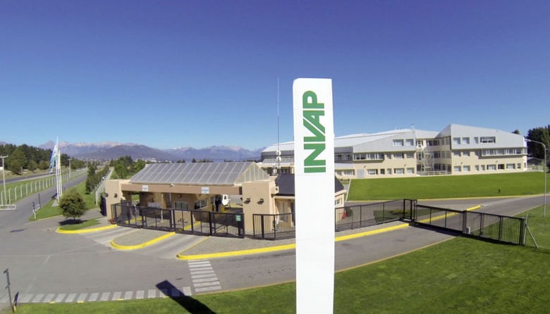 Weretilneck aseguró que la empresa Invap "no será vendida ni privatizada"