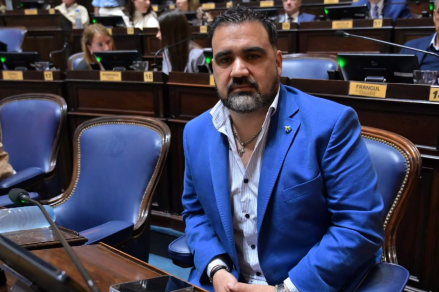Fabián Luayza en contra de la reimpresión de las boletas: "No se puede gastar una fortuna"