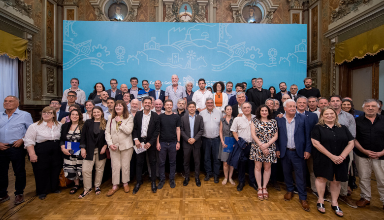 En medio del debate por la reforma laboral, Kicillof se reunió con empresarios PYMES