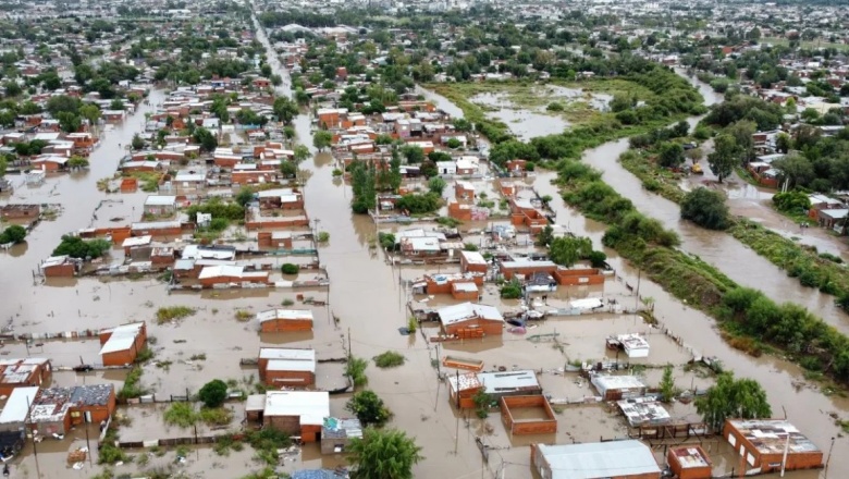 Milei vetó un fondo destinado a reconstruir Bahía Blanca y Coronel Rosales por el temporal del 7 de marzo