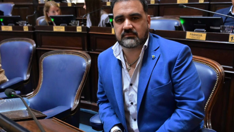 Fabián Luayza en contra de la reimpresión de las boletas: "No se puede gastar una fortuna"