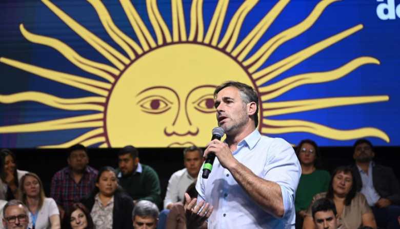 Achával en encuentro del peronismo federal: "Tenemos que desarrollar un proyecto de país federal, productivo y nacional"