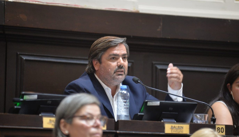 Unidad radical: Emiliano Balbín asumió la presidencia del Comité Provincia