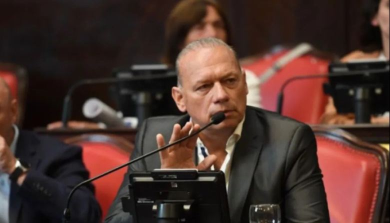 Berni impulsa una ley para proteger el salario de los trabajadores frente al sobreendeudamiento