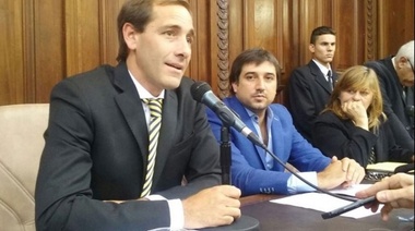 Garro anunció que sancionarán a los policías que participaron en la represión