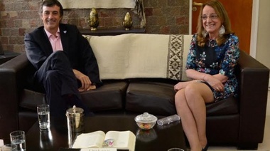 Bullrich se reunió con la gobernadora Alicia Kirchner