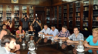 Los gremios docentes comenzarán a discutir salarios el 3 de febrero