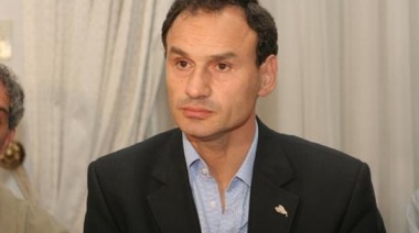 Brueristas formaron la "Unión de ex Funcionarios" para enfrentar las denuncias de Garro