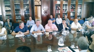 Los estatales calificaron como una “tomada de pelo” la reunión con funcionarios de Vidal