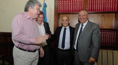 Daniel Salvador se reunió con dirigentes del GEN