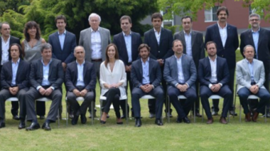 Vidal firmó el decreto que obliga a los funcionarios a presentar sus declaraciones juradas