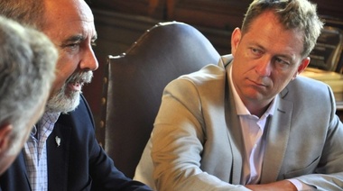 Perdomo se reunió con autoridades del Ministerio de Ciencia y Tecnología