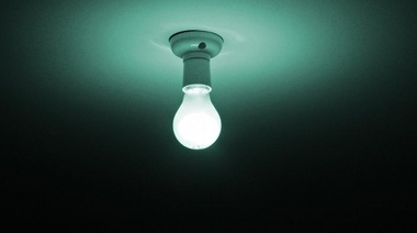 Desde el FPV proponen derogar las leyes que se aplican en la factura de luz