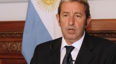 Julio Cobos: "Había que poner fin al tema de los fondos buitre"