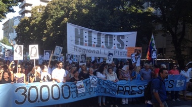 Sectores kichneristas y organizaciones de Derechos Humanos marcharon en vísperas del 24 de Marzo