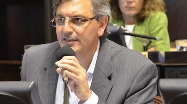 Walter Abarca: “La energía es un derecho humano básico”