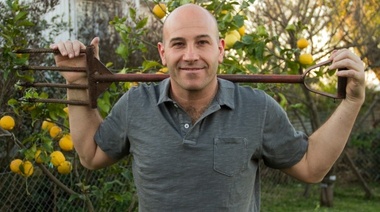 Martiniano Molina confundió el "Pozo de Quilmes" con un bache