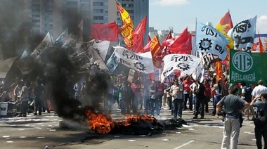 Concejales peronistas piden una audiencia pública para debatir el "Protocolo anti-piquetes"