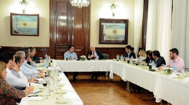 Los ministros Ritondo y Mahiques se reunieron con diputados y senadores provinciales