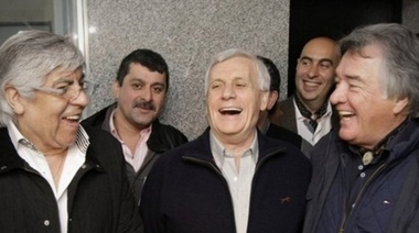 Moyano, Barrionuevo y Caló avanzan en la unidad de la CGT