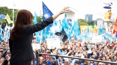 Confirman que Cristina convocó a legisladores del FPV a una reunión