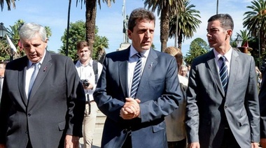 Massa criticó a Macri "No era el momento para quitar los subsidios y aumentar las tarifas"