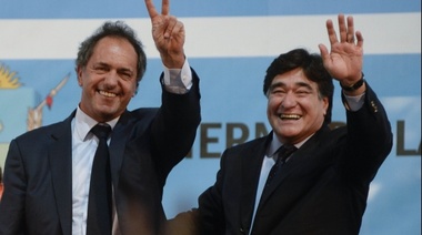 Scioli calificó de "lamentables" los escraches contra Zannini